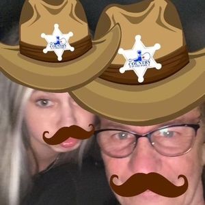 Meet your Posher, Mickey